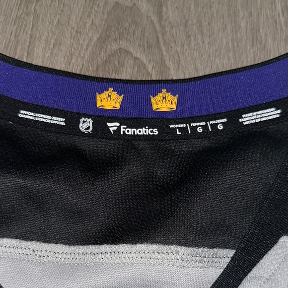 Fanatics NHL LA Kings Women’s Jersey - Size L - NWT! - Picture 2 of 6